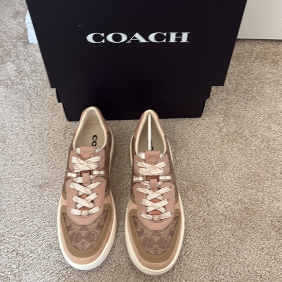 Coach Brown and Cream Sneakers Minimalist Design - Picture 2 of 3